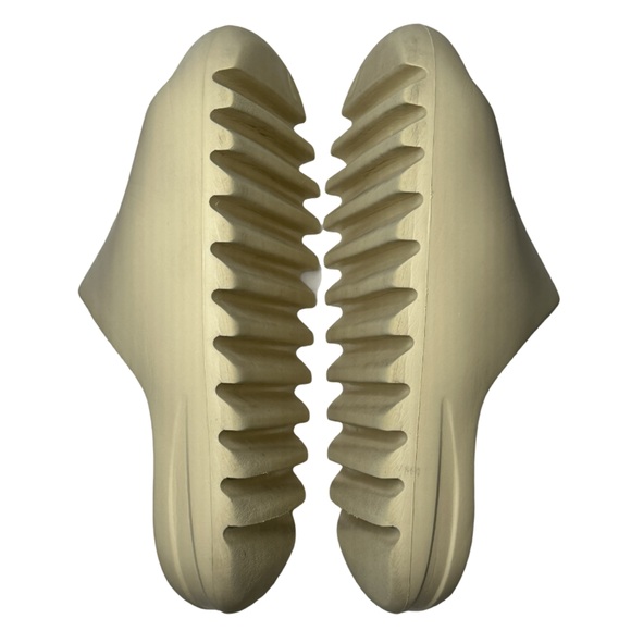 YEEZY x Adidas | Bone Slides Size 4 Sandals Slip On Sandals Shoes - Picture 11 of 14